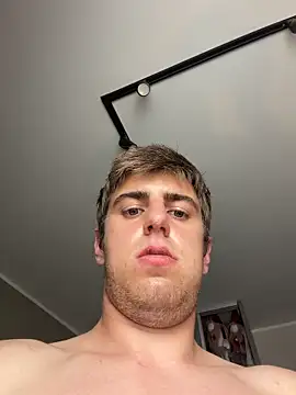 YourFavoriteSexy live cam on StripChat