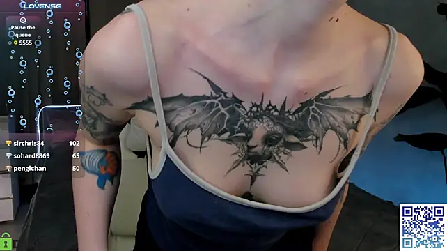 blue__goth live cam on StripChat