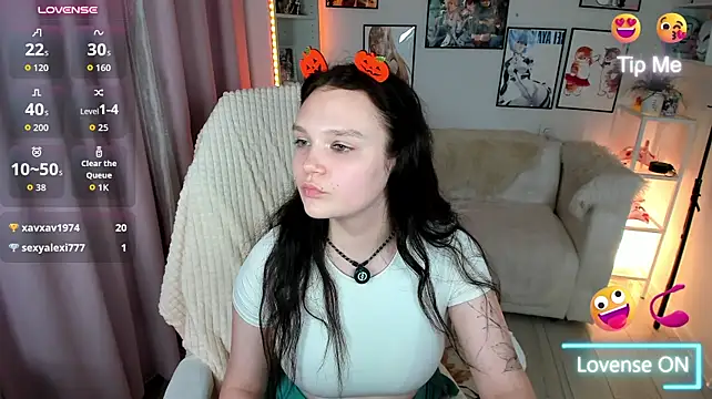 Lincy_Parker live cam on StripChat