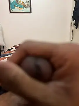 tippytop_311 live cam on StripChat
