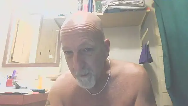 Yankeedave420 live cam on StripChat