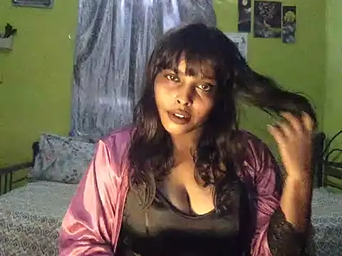 raveena_hot webcam
