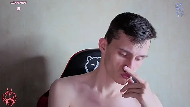 touch_me7 on Stripchat