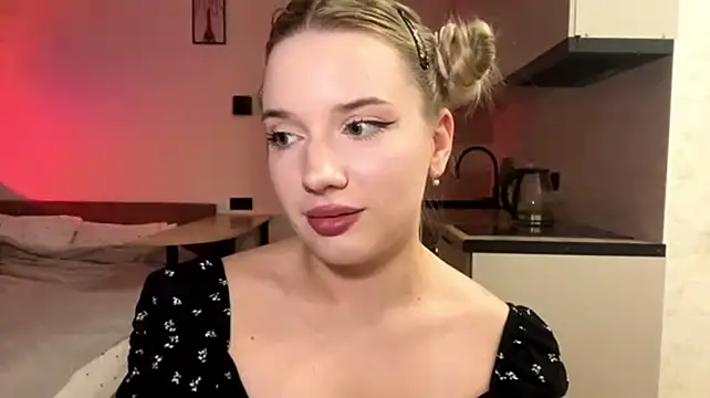 ShastaSamaniego live cam on StripChat