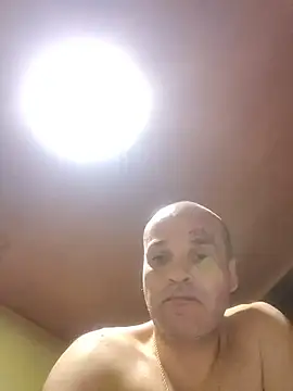 Chris_12_