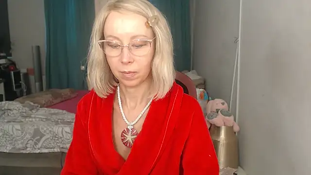 LuxuryNika