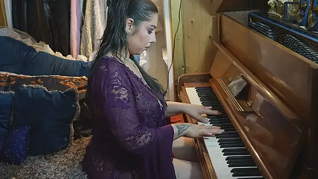VanessaDoyle