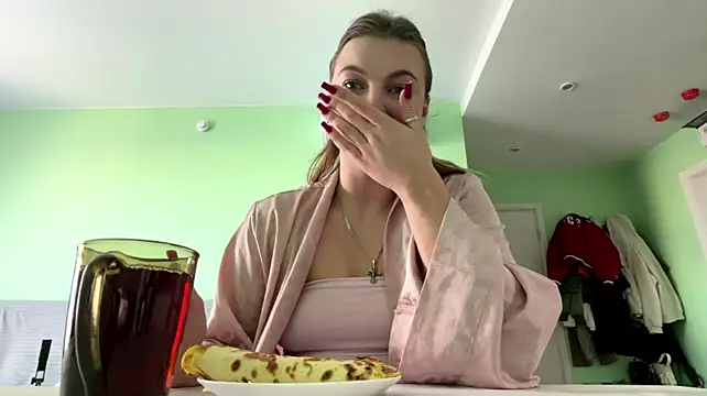 LetitiaNovack live cam on StripChat