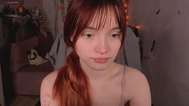 last_hxpe live cam on StripChat