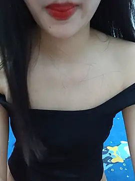 Luckyy29 live cam on StripChat