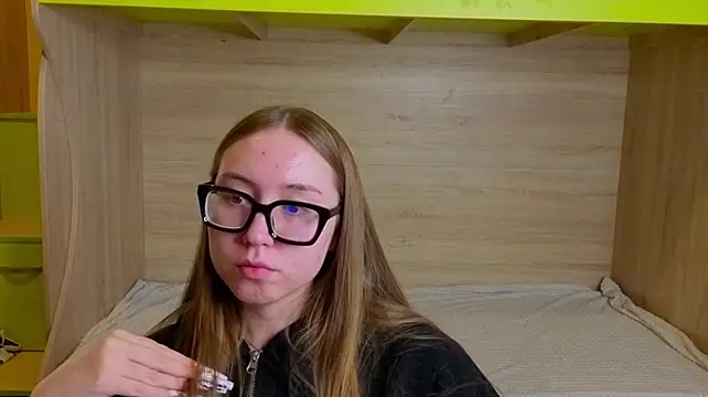 _kitti_meow_ (F teen) - doggi 3 min