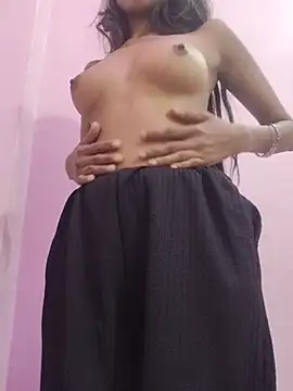 CuteChhaya live cam on StripChat