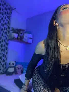 BelovedChain01 live cam on StripChat