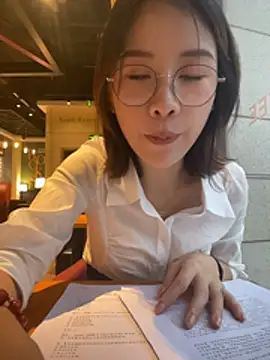 Zoe-520