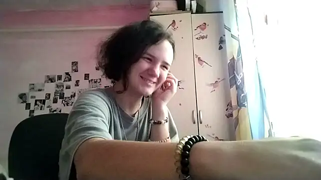 kieraterlecki's live room