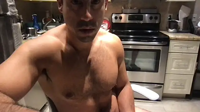 BigGuyMuscle live sex cam