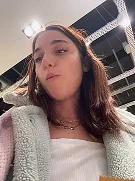 Webcam en directo de la chica DollyTall