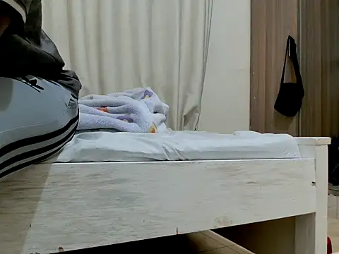 Seductresses0 live sex cam