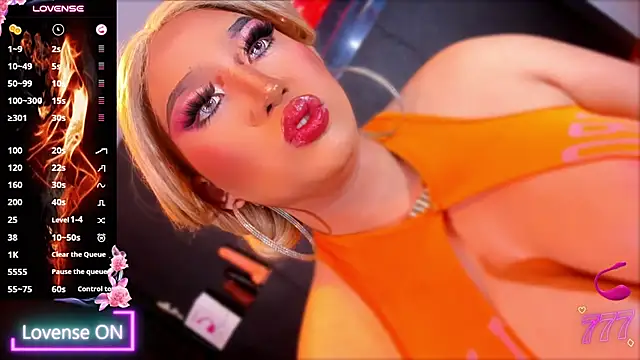 Misstrex_MaxieHollanderxx