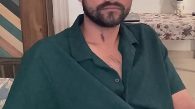 Mr_Ajnabee live cam on StripChat