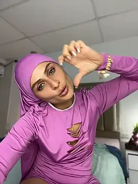 aisha_k