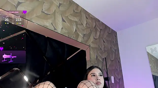 MaddyJones_
