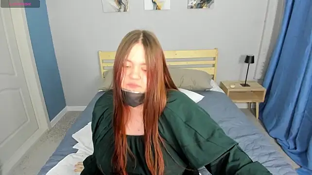 Alice_Steellee