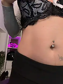 AnnikaRose webcam