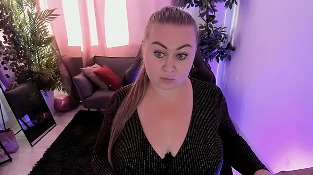 StaryWhisper live cam on StripChat