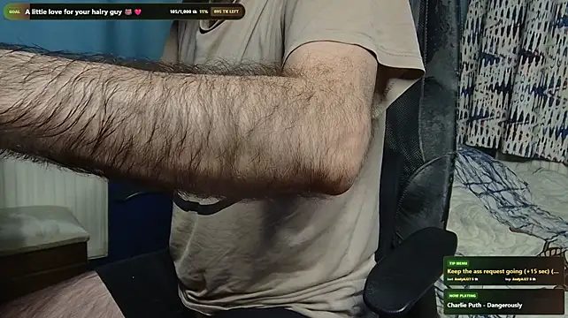 hairybearcb live cam on StripChat