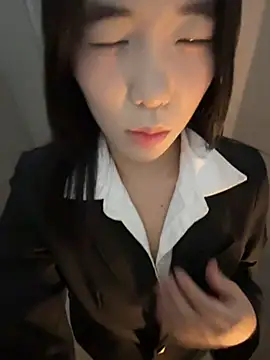 lucy2027