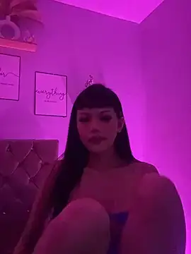 StarLovee live cam on StripChat