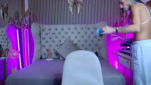 PlayfulShow