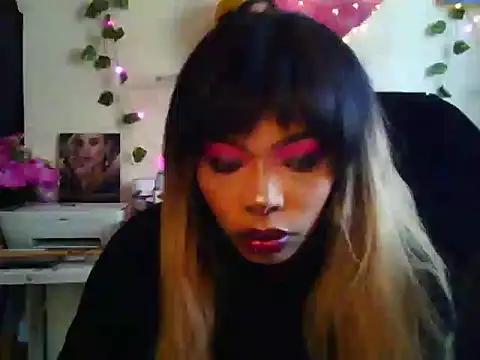 Anaconda2350 live cam on StripChat