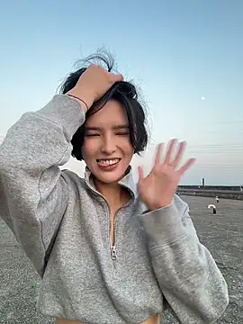 mengmeng808 (F young) - 小狗趴两分钟