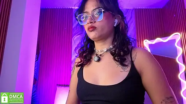 kristen_tay