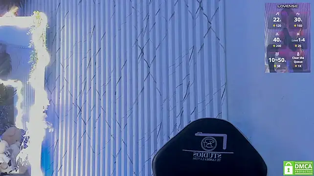 Naomy_tay1