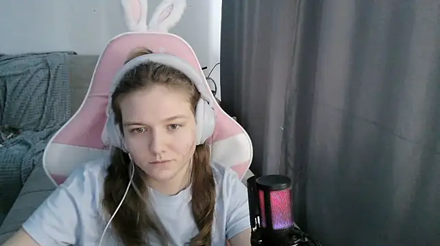 HelenMo0n