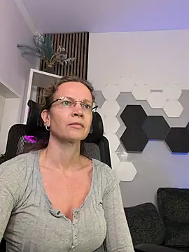 annikarose (F milf) - Naked Orgasmus