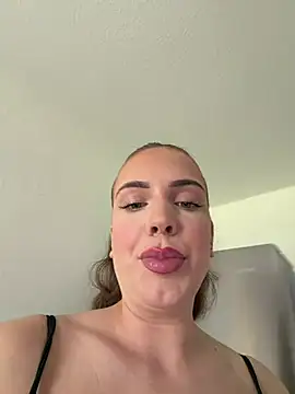 LorenaRosee webcam