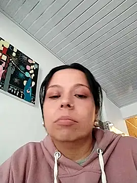 rossyalvarez (F milf) - control toy 😈🍆🥵
