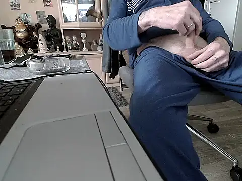 peter9744 webcam