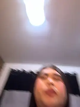 valenthottie (T milf) - Jerk hard dick and cum 🍆🍌💦