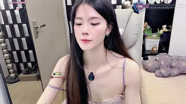 yueyue-mm (F milf) - 小粉塞入3分钟