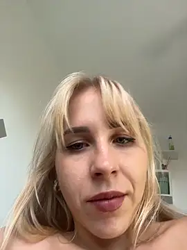 arimiu (F young) - naked😍
