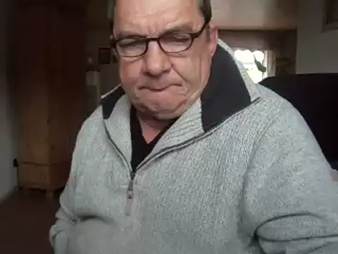 nobbie444 (M mature) - naked