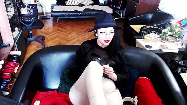 Imperatriza live cam on StripChat