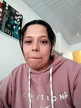 RossyAlvarez live cam on StripChat