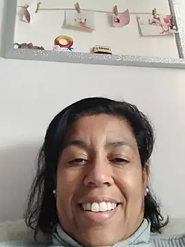 Molly_newman6