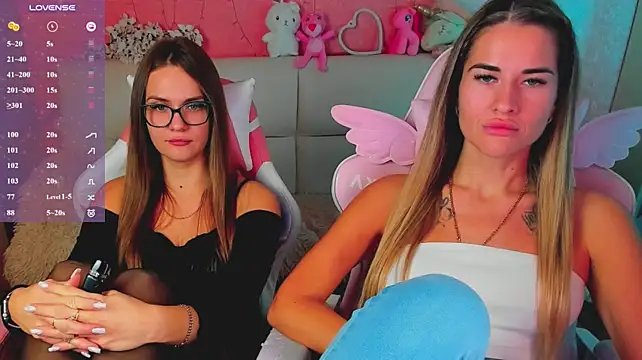hotty_girls_here